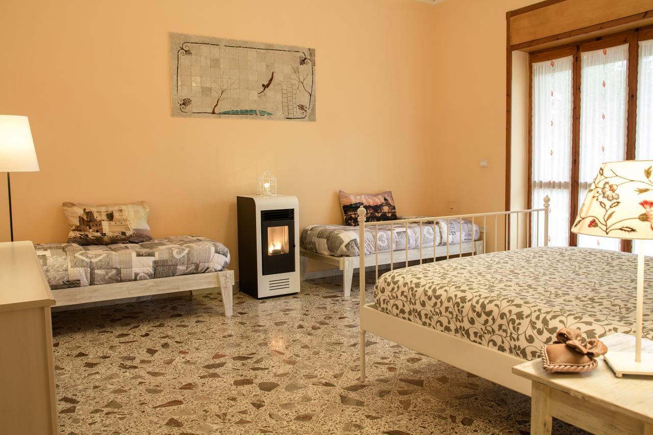 Villa Claudianna Bed & Bike Πέστουμ Εξωτερικό φωτογραφία